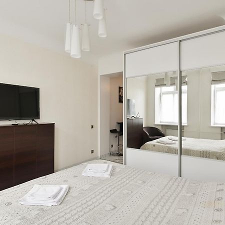 Nice & Cheap Apartment And Free Parking Riga Exteriör bild