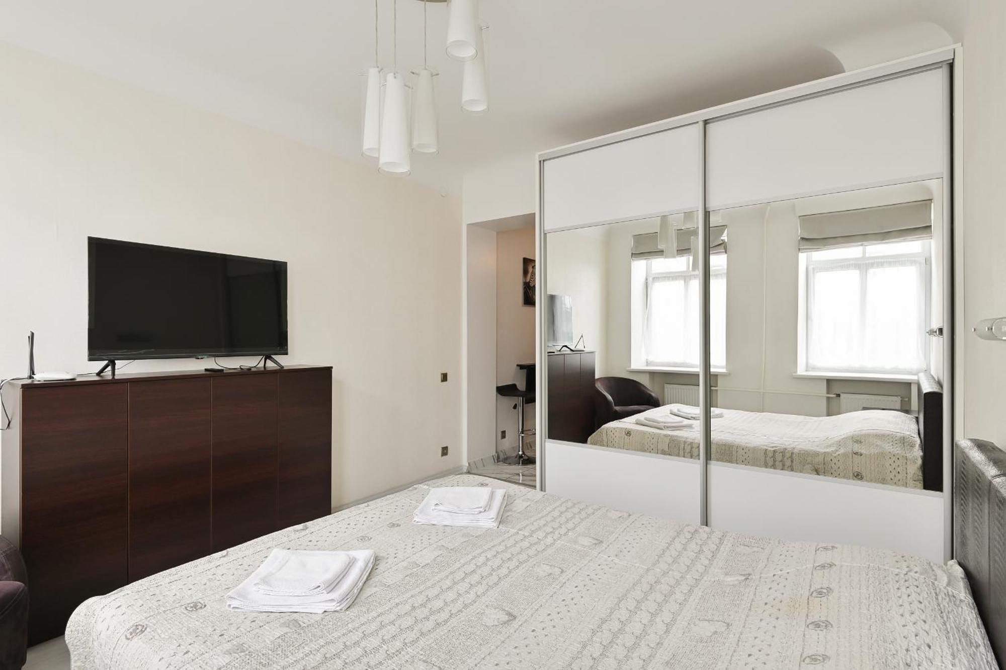 Nice & Cheap Apartment And Free Parking Riga Exteriör bild